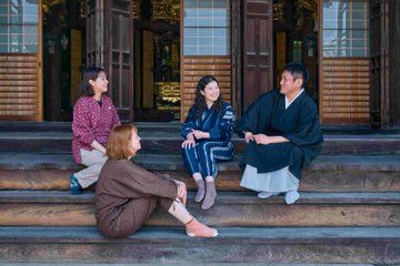 Private Temple Tour and Historical Town Walk near Kyoto