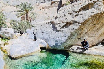 Explore Wadi Qurai Swim Hike and Visit Historic Samail Castle