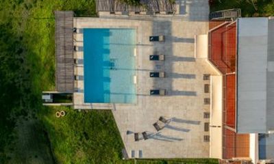 Relax in Finca del Sacramento