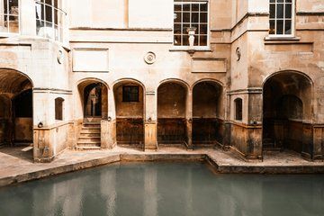 Bath Iconic Landmarks and Hidden Gems Self Guided Walking Tour