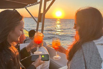 Luxury Sunset Cruise with Aperol Spritz from Trogir and Split