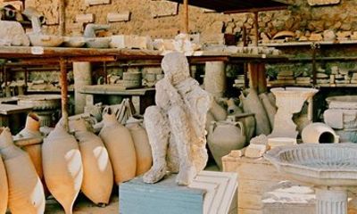 Pompeii Tour and Tasting at the Vesuvius Cellars from Ravello