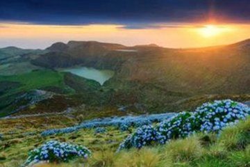 Tour by the sun Island of Flowers