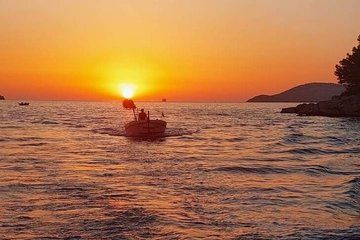 Sunset Wine Boat Tour with Music Stari Grad Bay