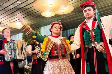 Taste and Folk Show Kraków City Center Experience