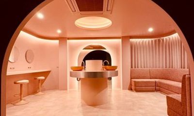 Japanese Beauty Tech & Wellness Lounge in Kawagoe
