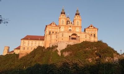 Shared Full Day Guided Tour from Brno to Wachau Valley