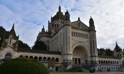Lisieux Pilgrimage Private Tour from Caen