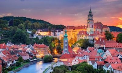 Cesky Krumlov Castle Interiors, Baroque Theatre, and Town Tour