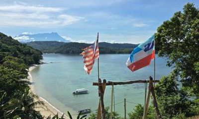 Snorkel SUP Kayak and River Cruise in Kota Belud