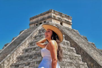 Full-Day Chichen Itza, Suytun and Ikkil Cenotes Exploration