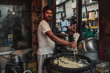 Old Delhi Street Food Experience with Jama Mosque