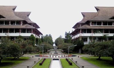 Jakarta BanDung 5 Days 4 Night Travel by Speed Train