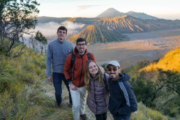 Mount Bromo Sunrise Join-in Tour from Malang