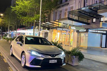 Premium Private Transfer From Auckland Airport To Tauranga