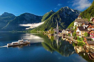 Salzburg to Munich Private Transfer via Hallstatt (2h Stop)