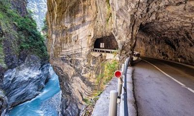 From Hualien Day Tour– Taroko Gorge & Scenic Coastal Views