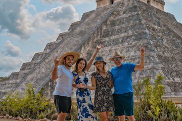 Chichén Itzá, Cenote Suytún, and Cenote Ikkil Guided Tour