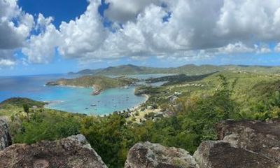 Explore Shirley Heights by 4WD Antigua Tour