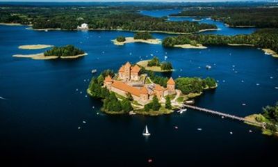 From Vilnius: Jim's Private Tour