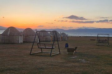 3Day Song Kul and Issyk Kul Jeep Tour with Yurt Stay Horse Riding