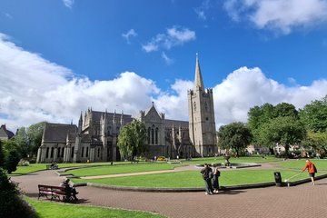 Dublin City Main Sights Private Tour - 2 Hours 30 Minutes Tour