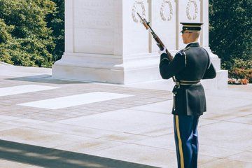 Arlington Cemetery Changing of the Guard Walking Tour