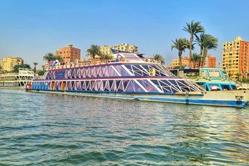 Luxury Nile Crystal Dinner Cruise in Cairo VIP Night Experience