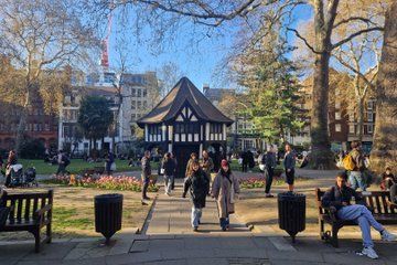 Gay Soho Pub Crawl Discover the Heart of LGBTQ London