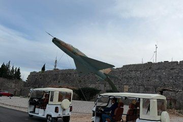 Private Tuk Tuk Tour with Hidden Views