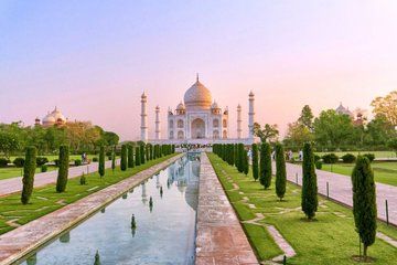 Sunrise Taj Mahal and Photography Tour