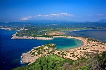 Private Transfer from Athens to Costa Navarino with 2h Stop