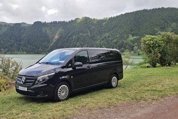 Private Minibus Transfer: P. Delgada Airport to S. Miguel Hotels