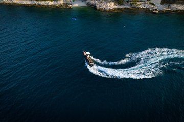 Blue Lagoon and 3 Islands Speedboat Tour from Split