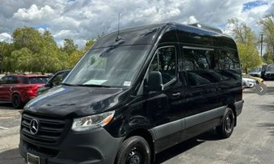Vancouver Airport YVR Private Transfer to Downtown
