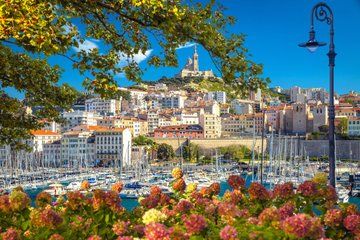 Private Shore Tour: Marseille, Aix-en-Provence & Cassis