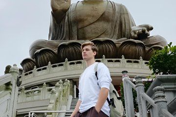 Private Lantau Ngong Ping 360 Big Buddha and Po Lin