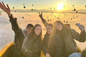 Balloon discover Teotihuacan adventure flavors and tradition