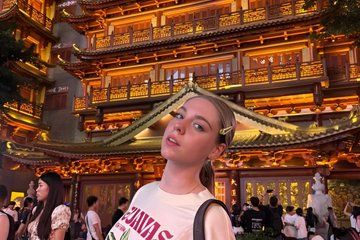 Private GZ Shop and Wholesale Markets Malls and Hidden Value