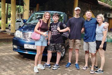 Sri Lanka 5 Day Private and Customizable Tour with Driver