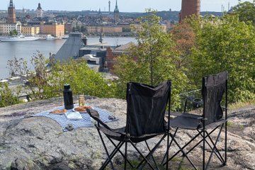 Stockholm Old Town Highlights and Cliffside Fika