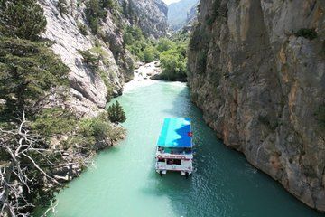 Green Canyon Boat and Green Lake Tour with Lunch and Soft Drinks