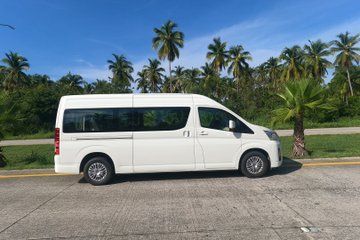 Private Transportation From Zihuatanejo to Lazaro Cardenas