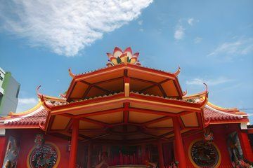 Explore All Secret Corners of Jakarta in Half Day