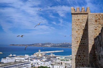 Tangier to Fes via Chefchaouen Private Scenic Transfer