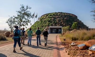 Cradle of Humankind Tour Maropeng and Sterkfontein Caves