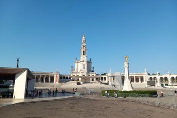 Monastery Alcobaca Lisbon Car Tour