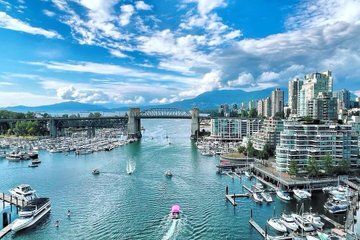 Vancouver Science World City Yacht Tour Luxury 3 Star Yacht