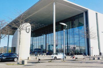 The Government District Private Tour Power and History