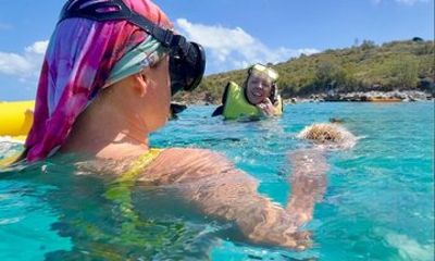 Half Day Luxury Catamaran Sail And Turtle Snorkel